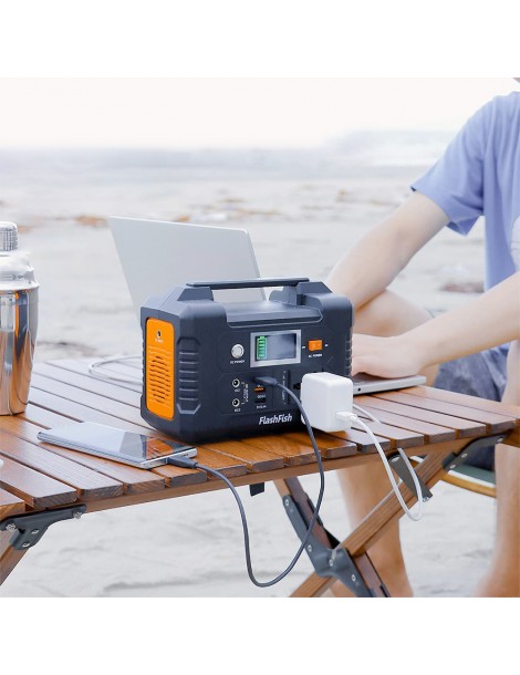 FlashFish E200 151WH/200W Stazione di Alimentazione Portatile con 7 Porte di Ricarica Solare/AC/Spina Auto In Vendita